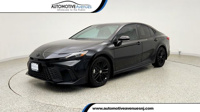 2025 Toyota Camry SE w/ Moonroof & Multimedia Upgrade Pkg - 23036843 - 0