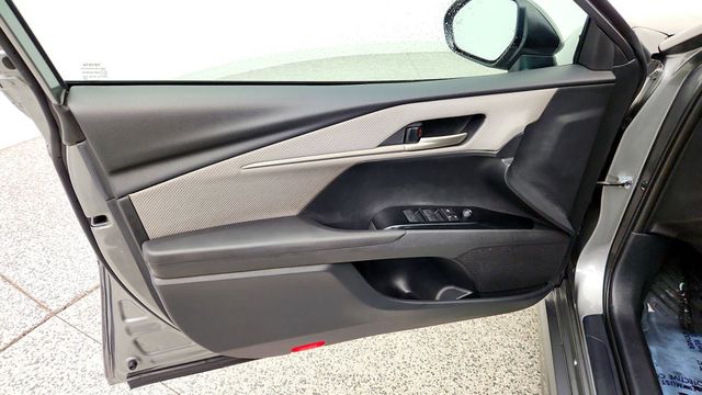 2025 Toyota Camry SE w/ Power Moonroof, Cold Weather Pkg & Convenience Pkg - 23091357 - 10