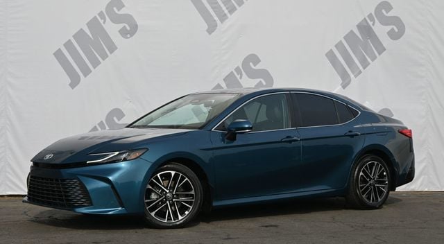 2025 Toyota Camry XLE - 22963062 - 0