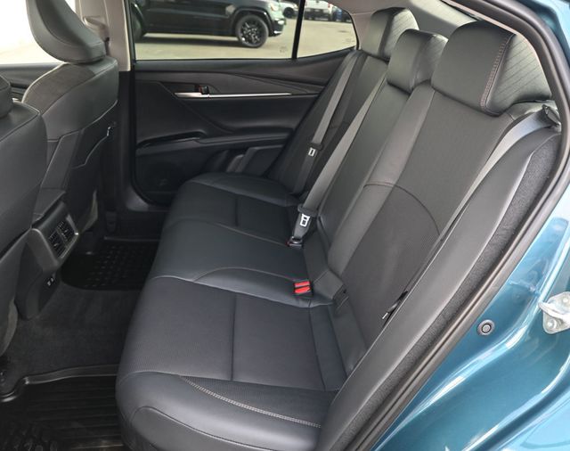 2025 Toyota Camry XLE - 22963062 - 13