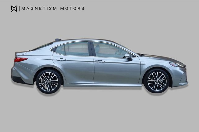 2025 Toyota Camry XLE - 23057712 - 1