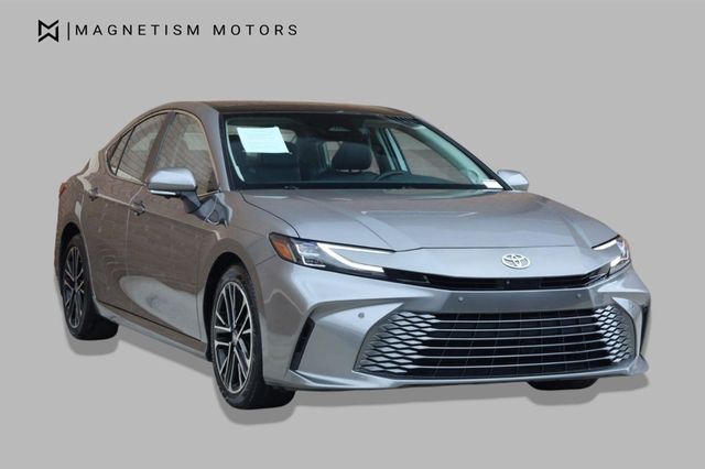 2025 Toyota Camry XLE - 23057712 - 3