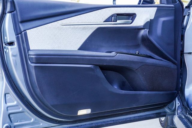 2025 Toyota Camry XLE - 22938410 - 14