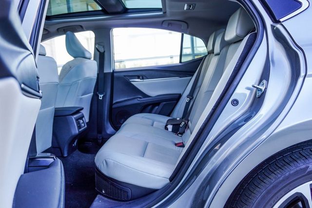 2025 Toyota Camry XLE - 22938410 - 17