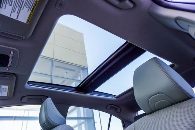 2025 Toyota Camry XLE - 22938410 - 25