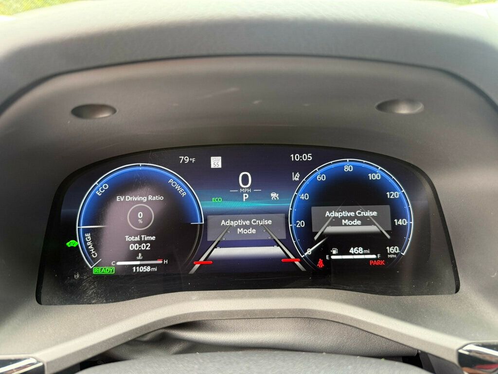 2025 Toyota Camry XLE photo 4