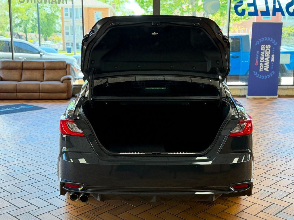 2025 Toyota Camry XSE - 23026890 - 23
