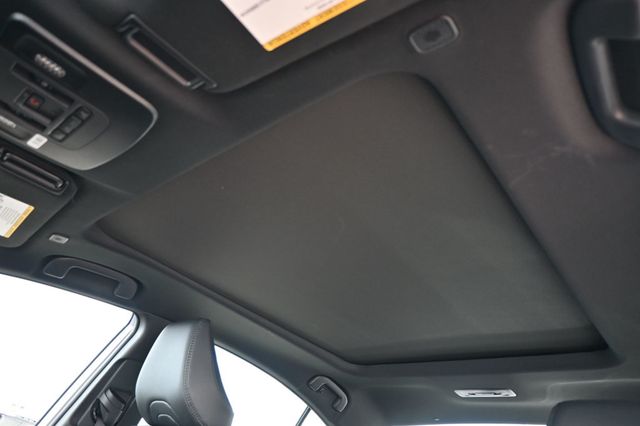 2025 Toyota Camry XSE - 22998300 - 16