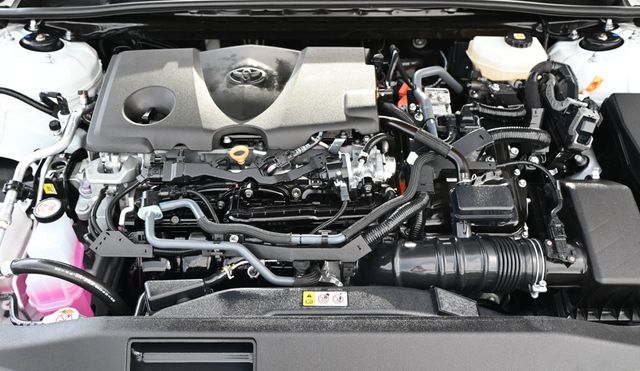 2025 Toyota Camry XSE - 22998300 - 17