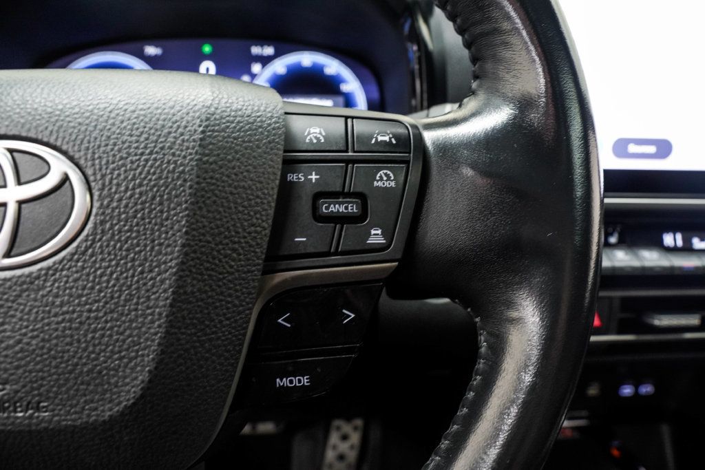 Toyota Camry photo 37