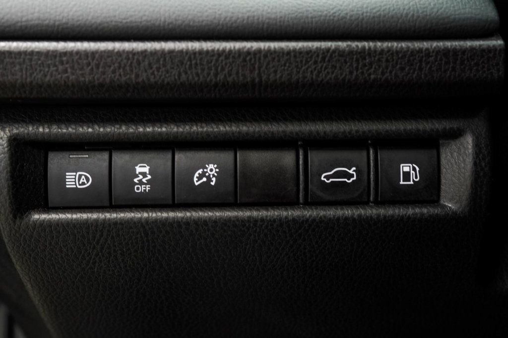 Toyota Camry photo 41