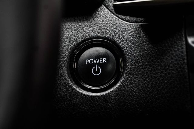 2025 Toyota Camry XSE - 23066616 - 21