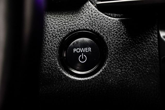 2025 Toyota Camry XSE - 22942153 - 18