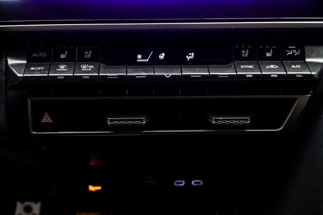 2025 Toyota Camry XSE - 22942153 - 19