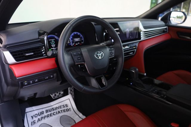 2025 Toyota Camry XSE - 23043812 - 11