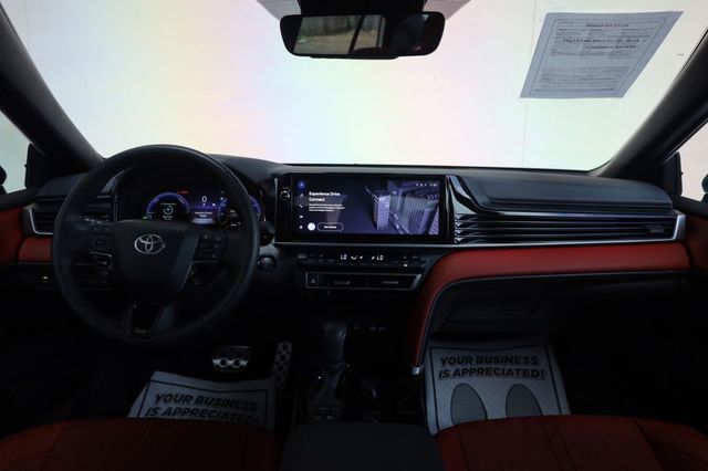 2025 Toyota Camry XSE - 23043812 - 33