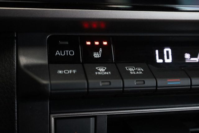 2025 Toyota Camry XSE - 23043812 - 48