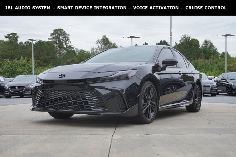 2025 Toyota Camry XSE photo 4