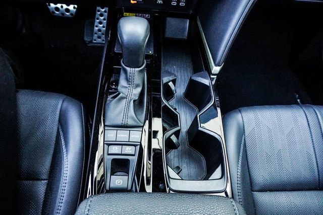 2025 Toyota Camry XSE - 22978426 - 20