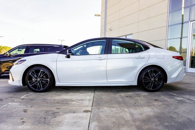 2025 Toyota Camry XSE - 22978426 - 8