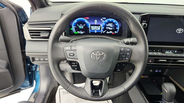 2025 Toyota Camry XSE with Premium Package & 19'' Dark Grey Metallic Wheels - 22950898 - 13