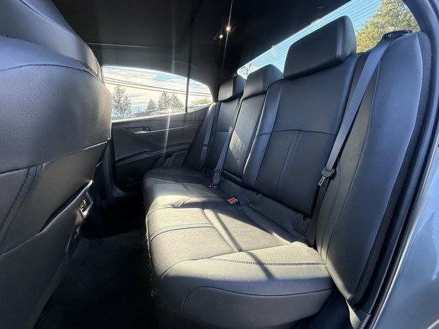 2025 Toyota Camry XSE w/ Panoramic Glass Roof - 23097923 - 24