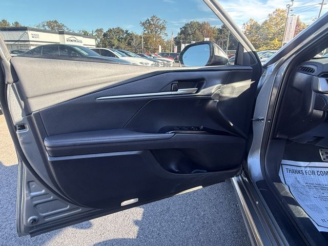 2025 Toyota Camry XSE w/ Panoramic Glass Roof - 23097923 - 8