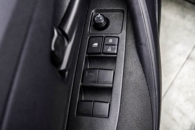 2025 Toyota Corolla Hybrid LE FWD - 23016351 - 29