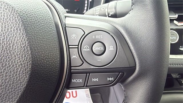 2025 Toyota Corolla Hybrid LE FWD - 22954852 - 21