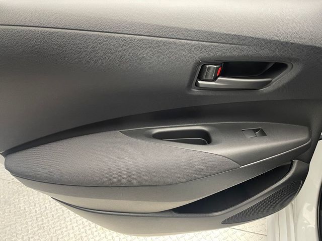 2025 Toyota Corolla Hybrid LE FWD - 22980335 - 31