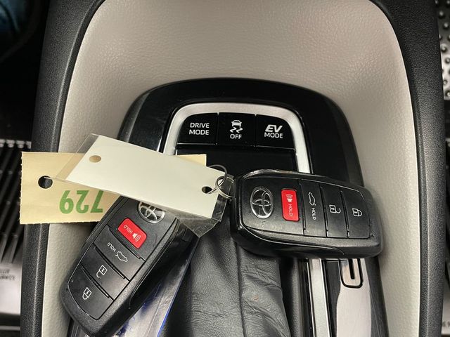 2025 Toyota Corolla Hybrid LE FWD - 22983833 - 28