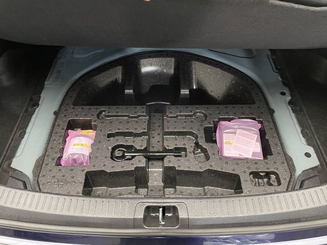 2025 Toyota Corolla Hybrid LE FWD - 22983833 - 40