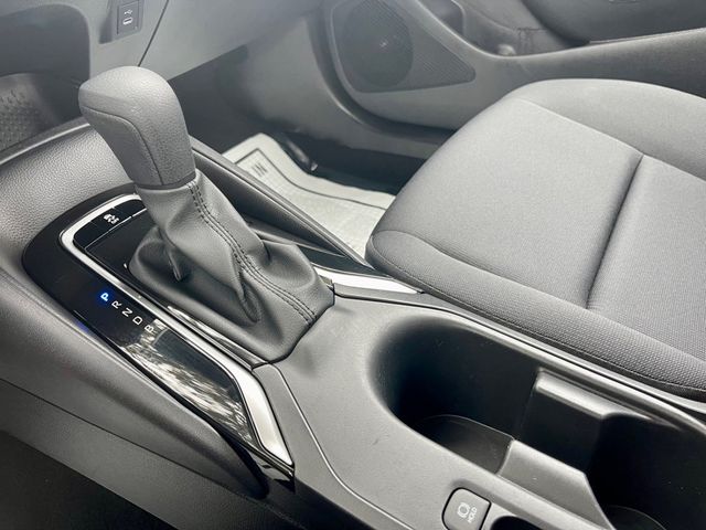 2025 Toyota Corolla LE - 22939573 - 13