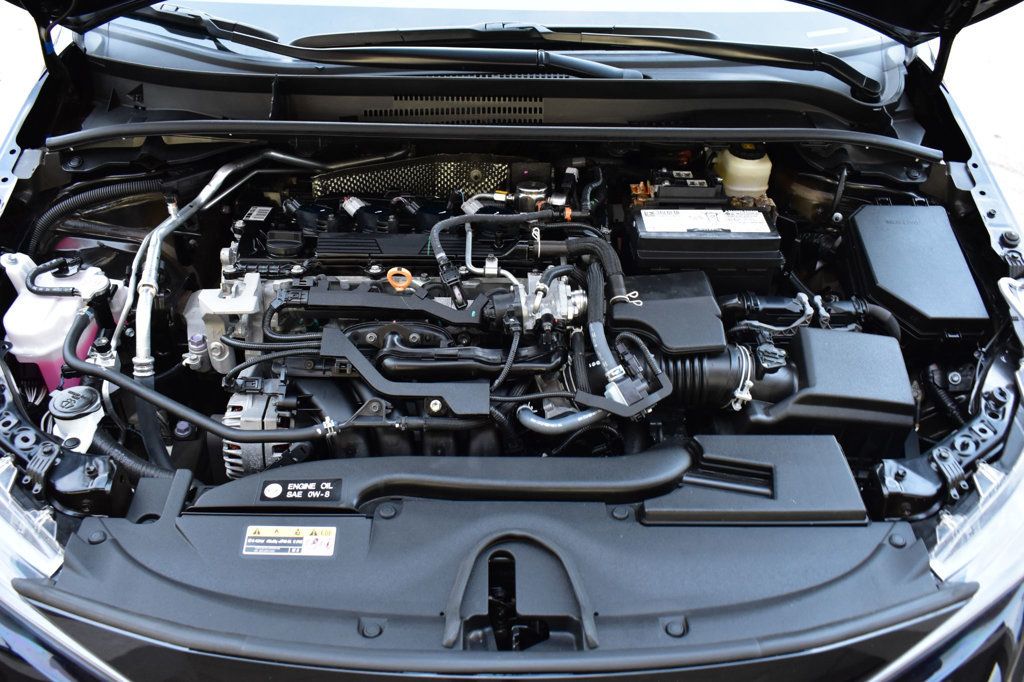 2025 Toyota Corolla LE photo 11