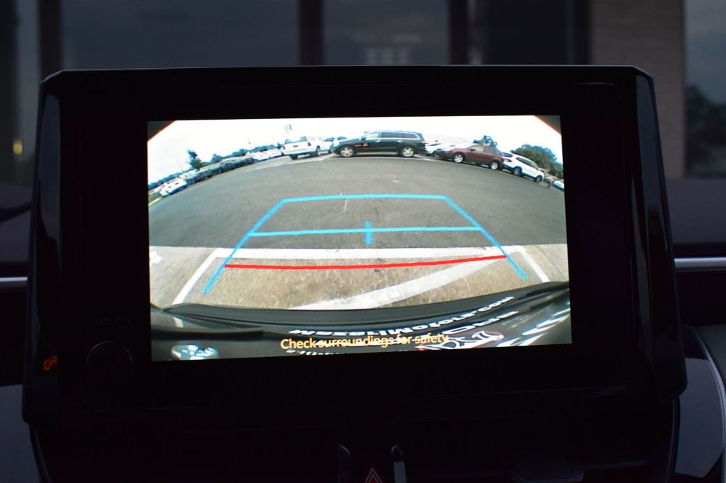 2025 Toyota Corolla LE photo 29