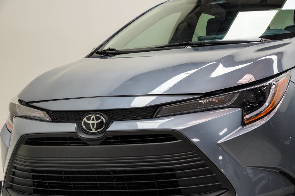 Toyota Corolla photo 2