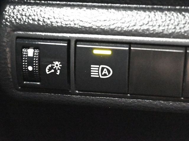 2025 Toyota Corolla LE CVT - 22998404 - 21