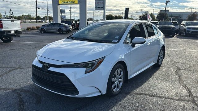2025 Toyota Corolla LE CVT - 22940552 - 2
