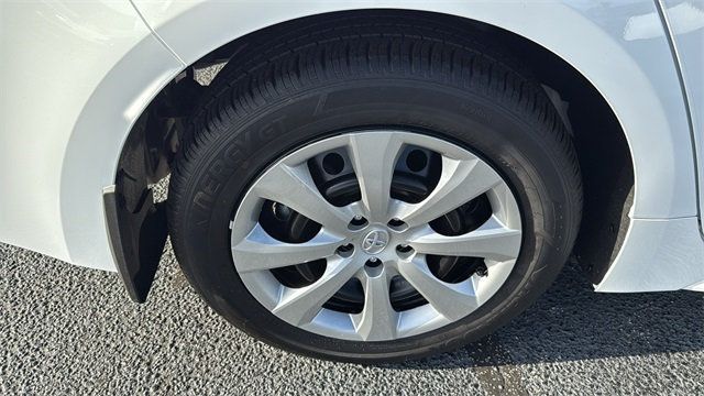 2025 Toyota Corolla LE CVT - 22940552 - 8
