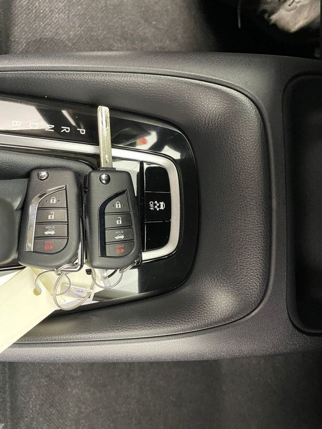2025 Toyota Corolla LE CVT - 22924411 - 27