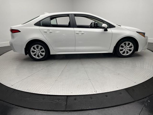 2025 Toyota Corolla LE CVT - 22924411 - 3