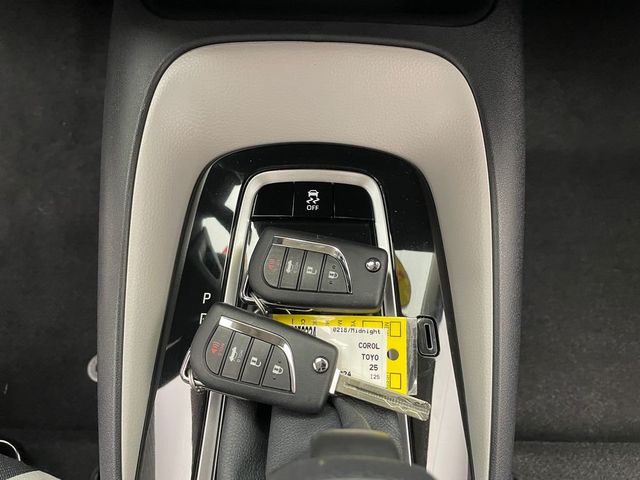 2025 Toyota Corolla LE CVT - 22924413 - 27