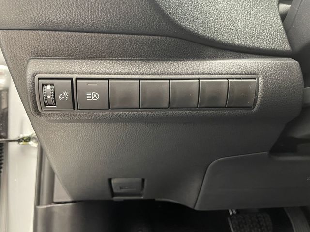 2025 Toyota Corolla LE CVT - 22924421 - 18