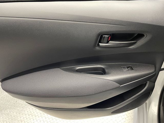 2025 Toyota Corolla LE CVT - 22924421 - 31