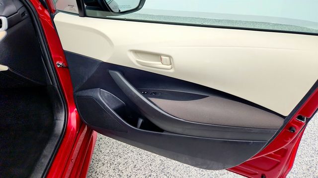 2025 Toyota Corolla LE CVT - 22973916 - 22