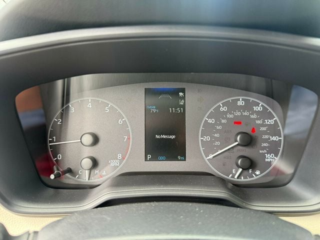 2025 Toyota Corolla LE CVT - 22927453 - 3