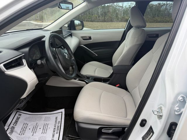 2025 Toyota Corolla Cross L 2WD - 22988051 - 2
