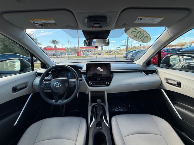 2025 Toyota Corolla Cross L 2WD - 22970906 - 17