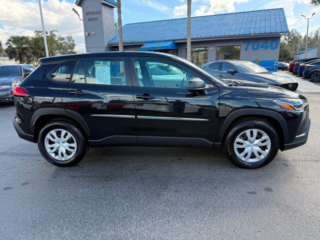 2025 Toyota Corolla Cross L 2WD - 22970906 - 3