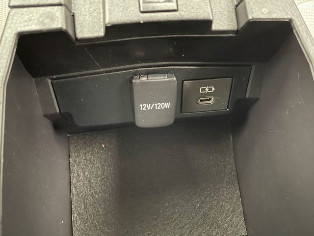 2025 Toyota Corolla Cross L 4WD - 22968024 - 29